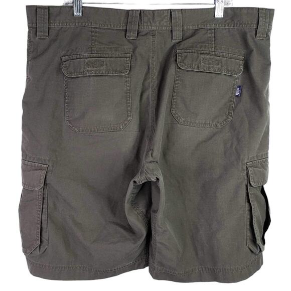 The North Face Shorts Men's Size 40 Regular Green Cargo Ripstop Canvas - Picture 3 of 13